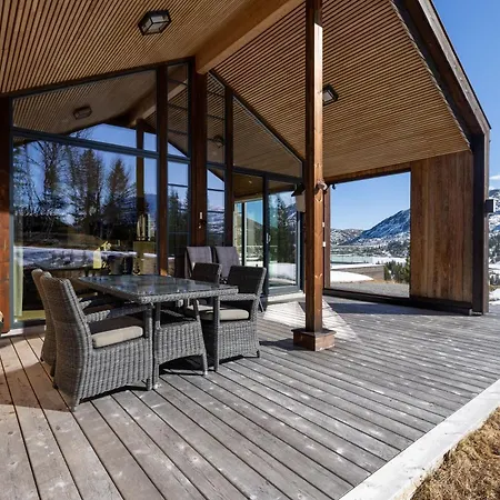 Sol Og Utsikt Til Gaustatoppen, In Out Tatil Evi